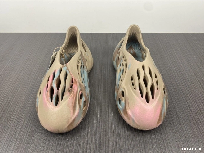 Yeezy Adidas Runner Foam GY3969 0803